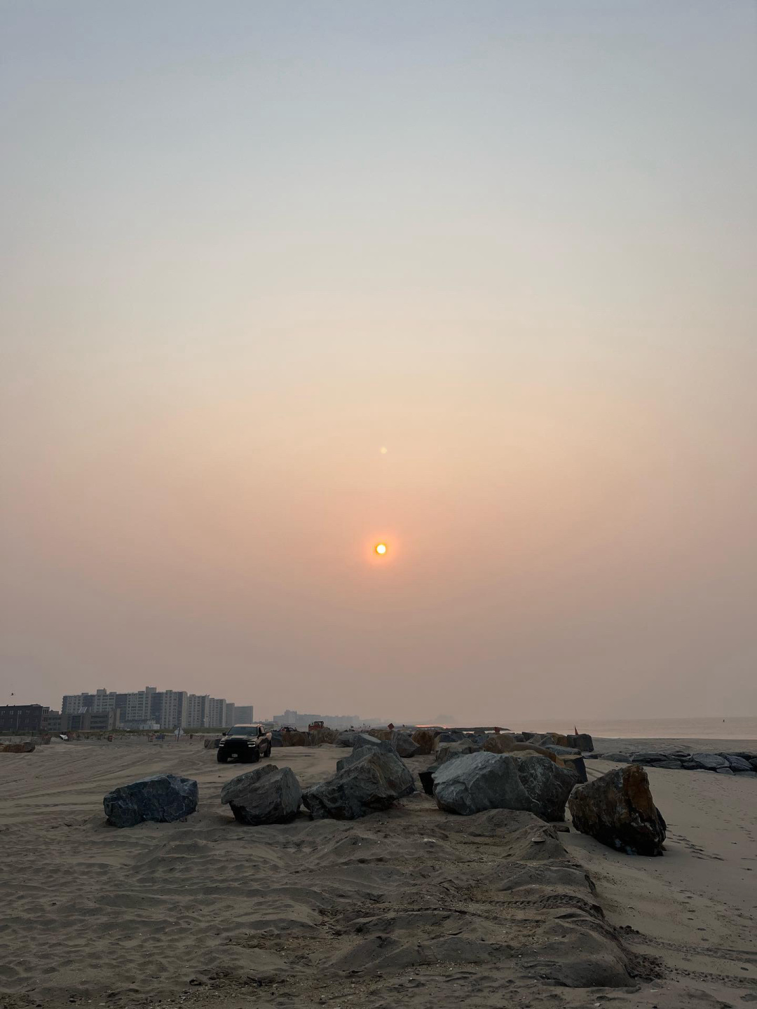 Gili-Benita-new-york-smoke