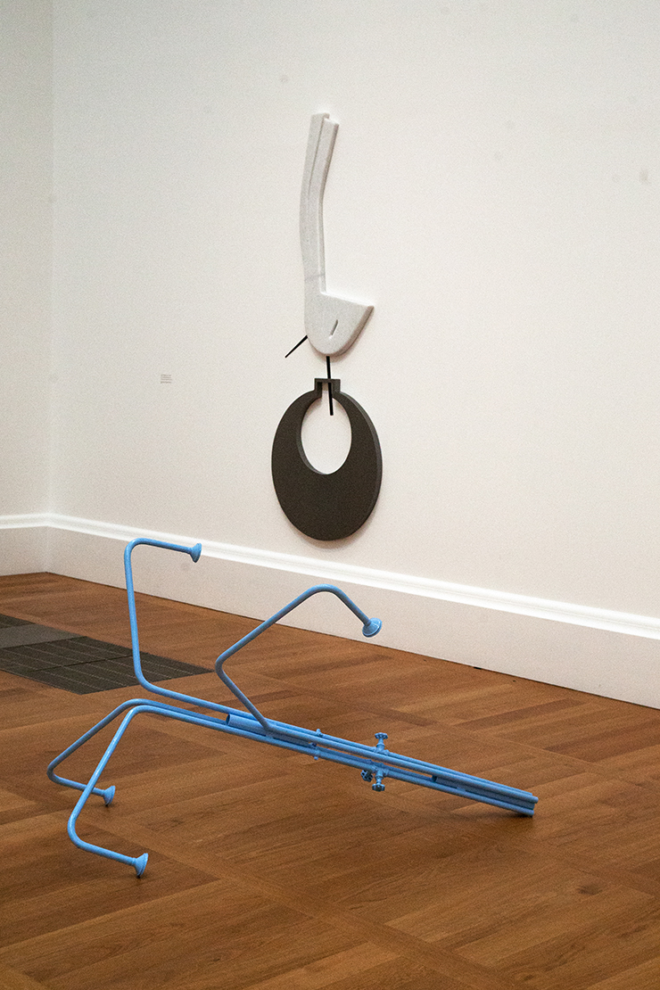 4-installation-view-at-art-now_vanilla-concrete-tate-britain-outdoor-shower-cameo-blue-2015-aluminium-cast-vw-car-paint-your-voice-my-earring-2010-15-on-the-wall-marble-lacquered-wood-ste