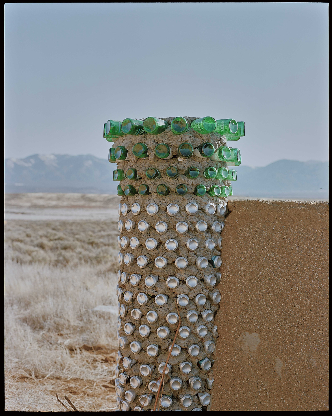 earthships-architecture-sustainability-image