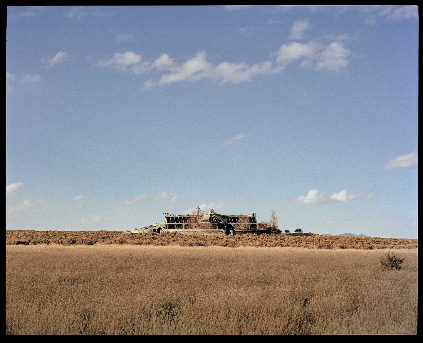 earthships-architecture-sustainability-image