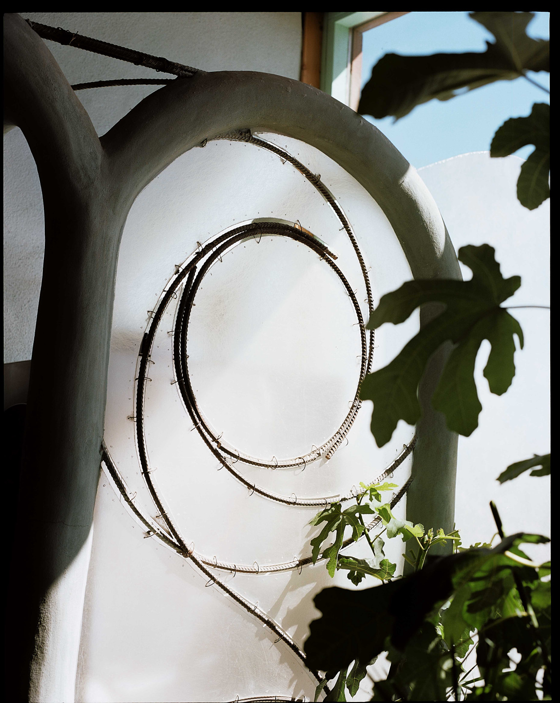 earthships-architecture-sustainability-image