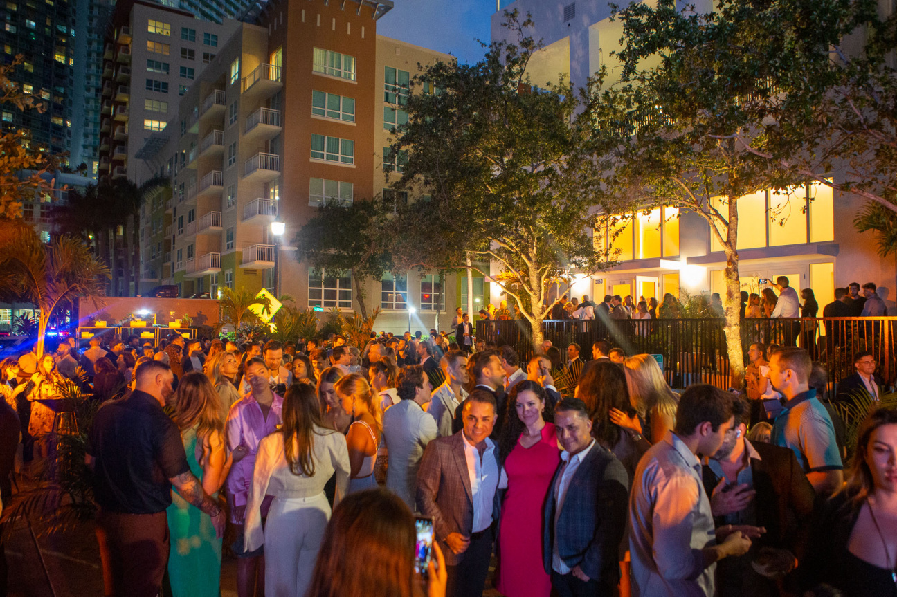 miami-edition-residences-edgewater