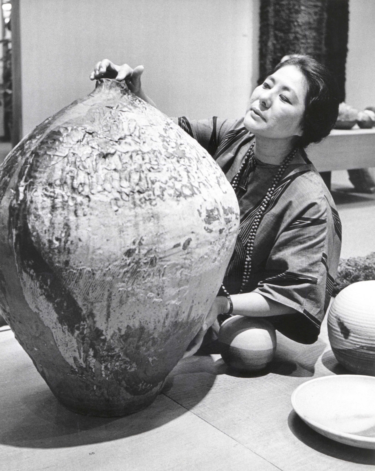 toshiko-takaezu-artist