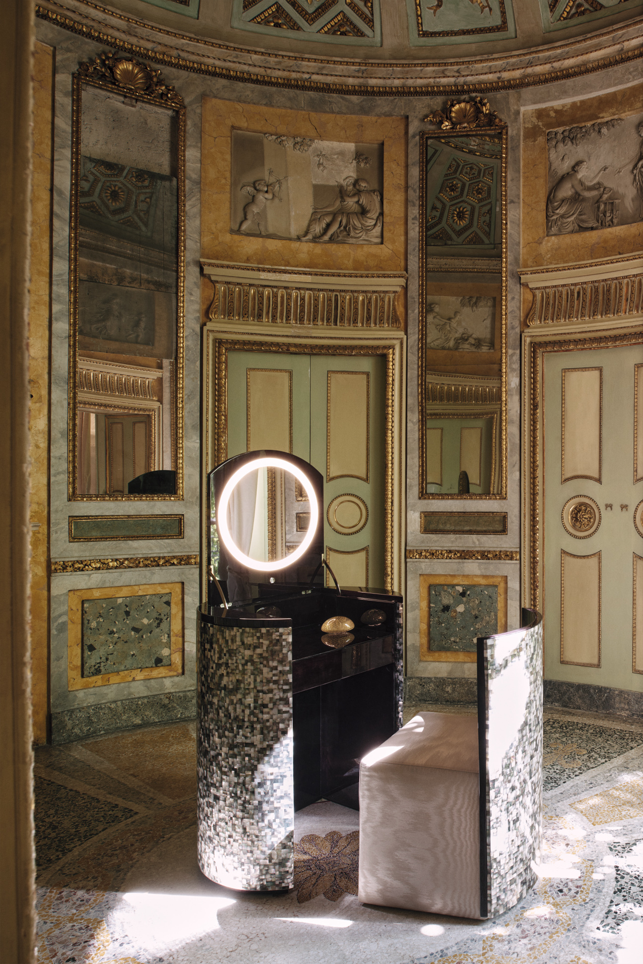 Armani-Casa-giorgio-armani