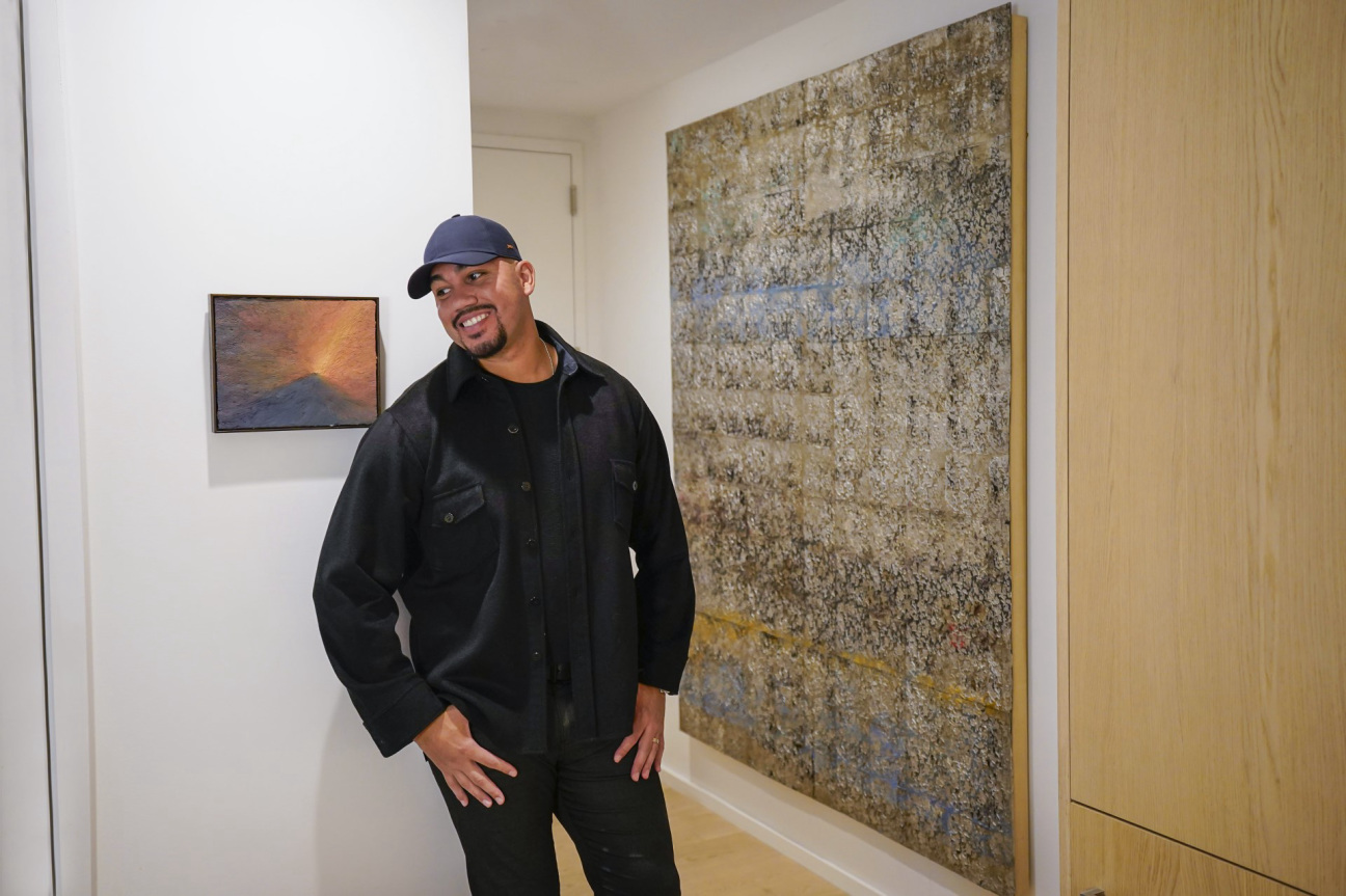 antonio-valverde-art-collector