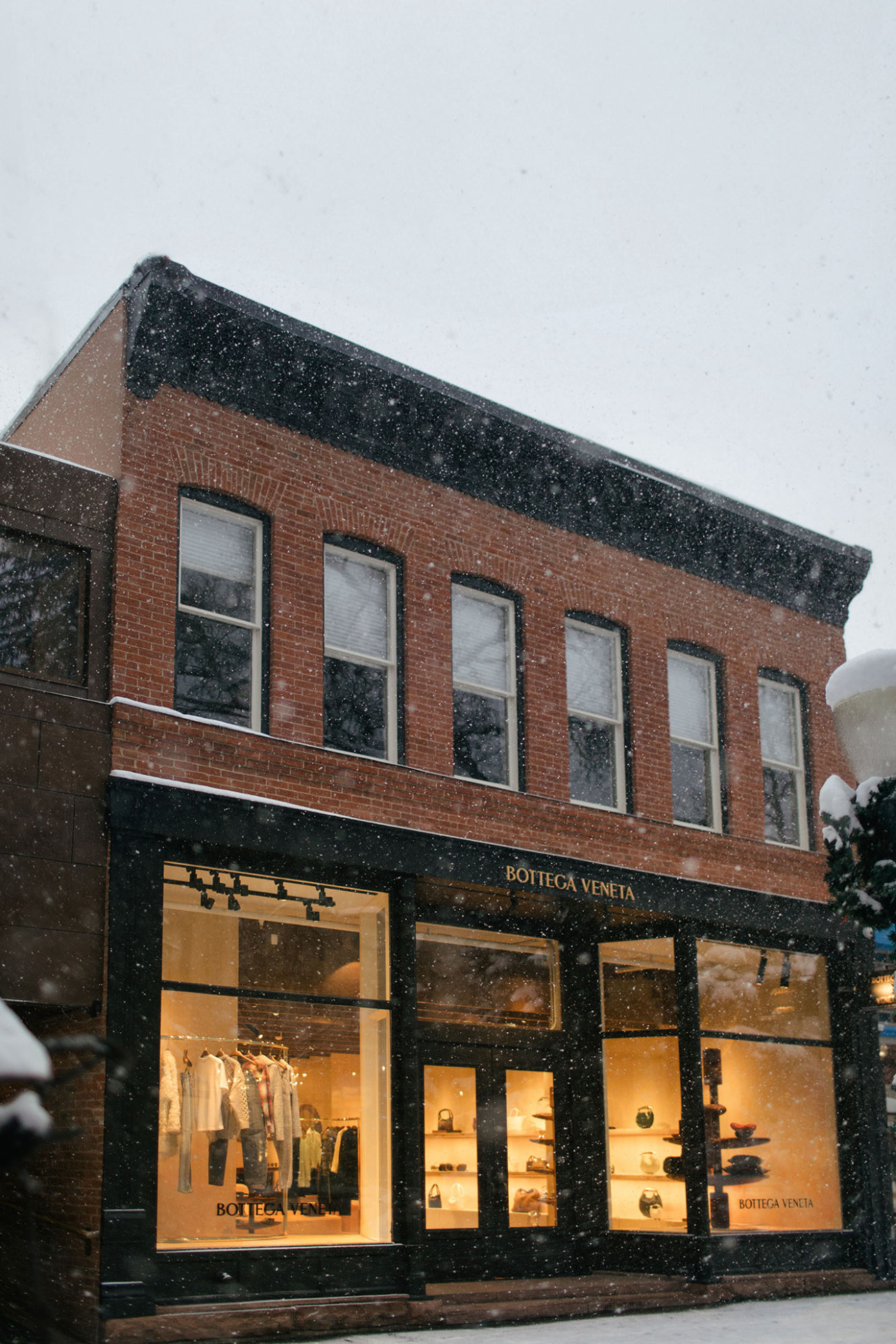 bottega-veneta-aspen