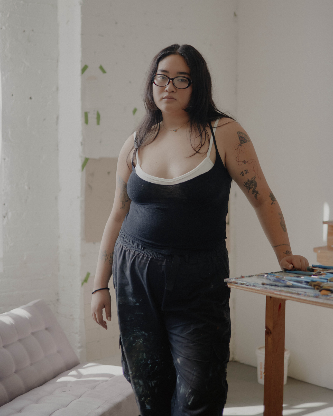 Self-portraitist Sasha Gordon in her studio