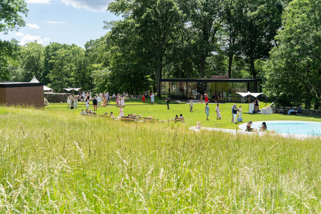 Glass-House-grounds
