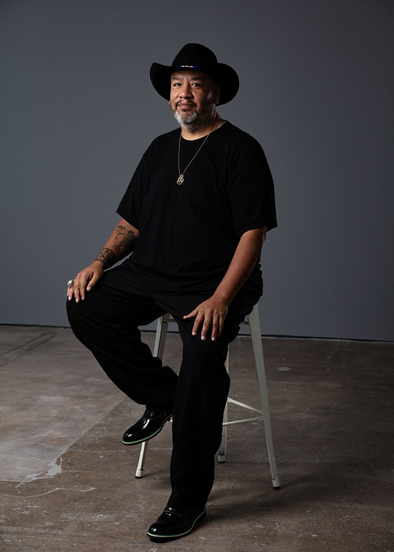 portrait-of-jeffrey-gibson