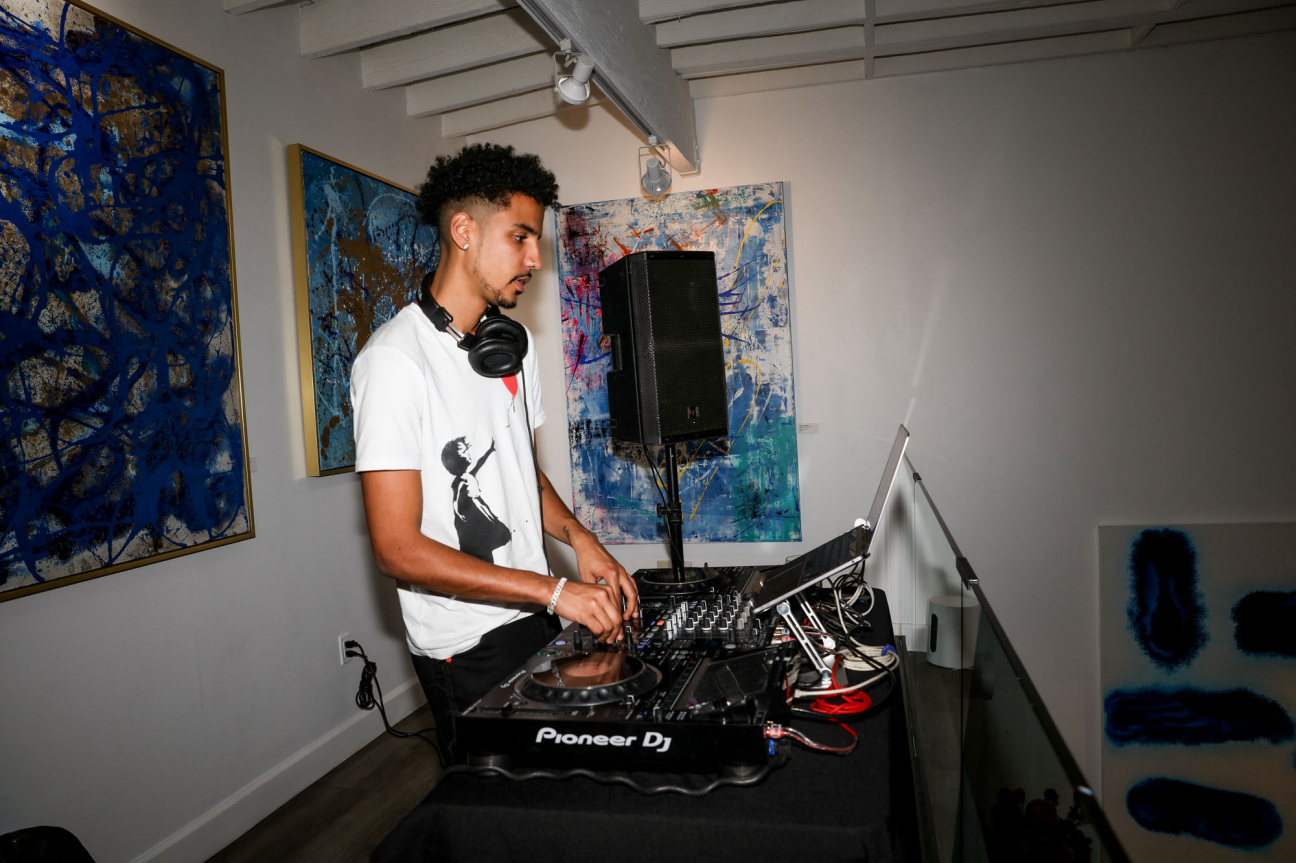 Jenny-chandler-frieze-party