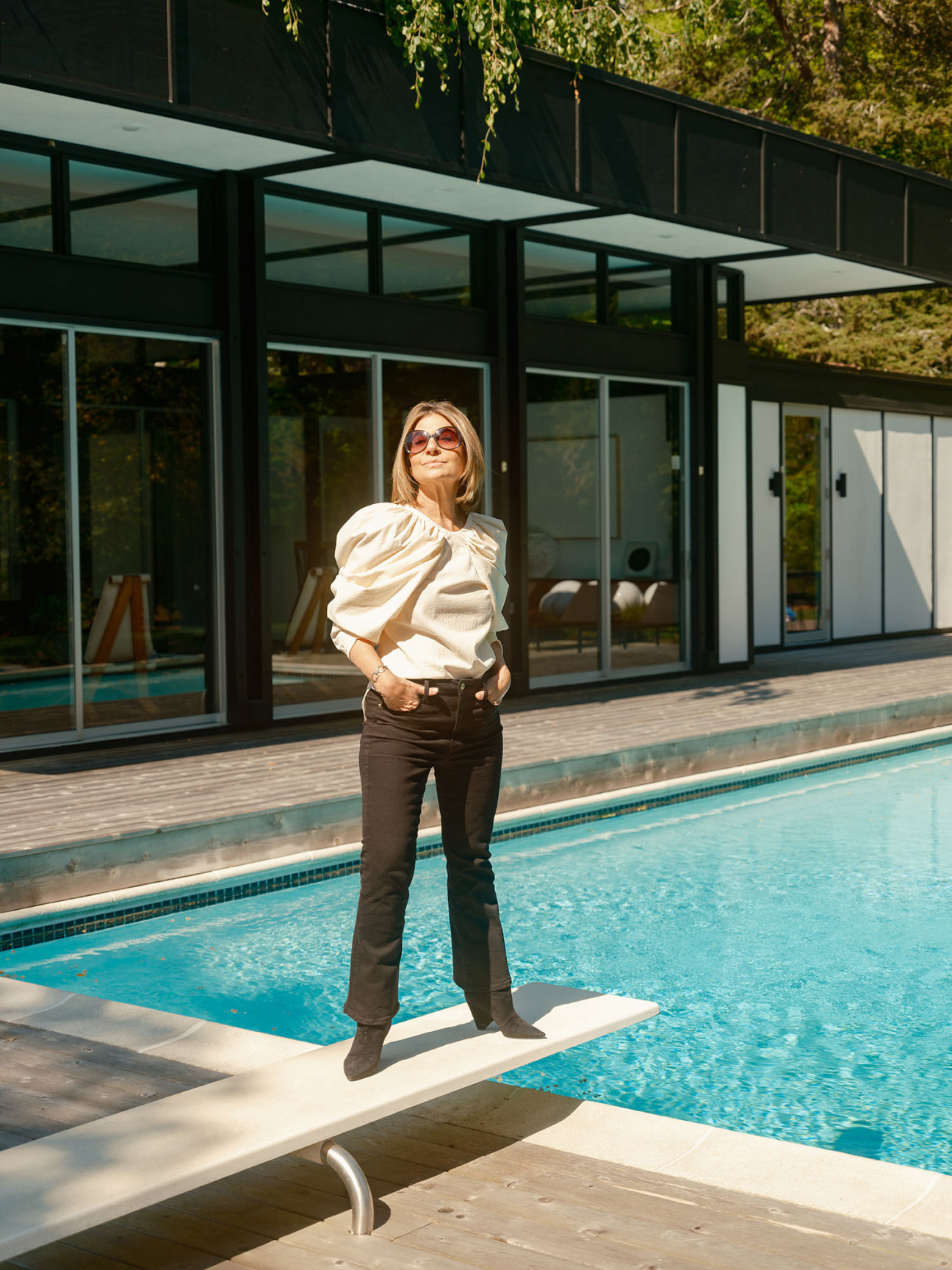 lisa-perry-onna-house-curator