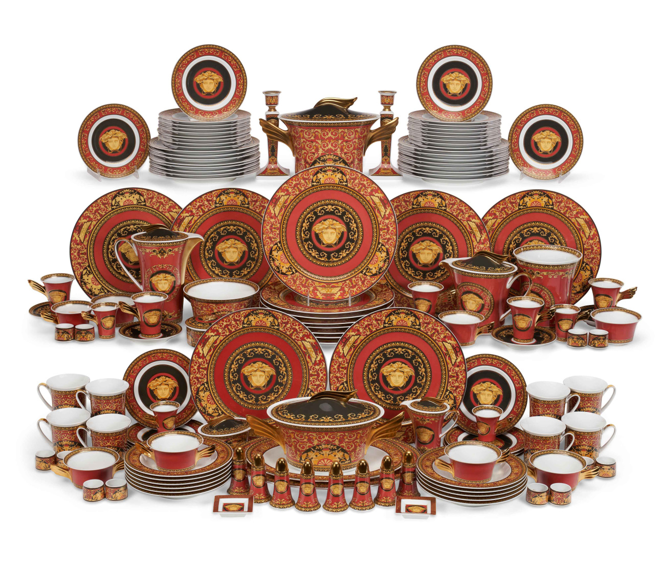medussa-red-table-set