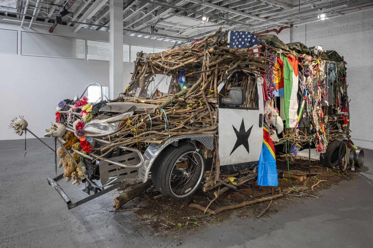 worthlessstudios-exhibition-brooklyn