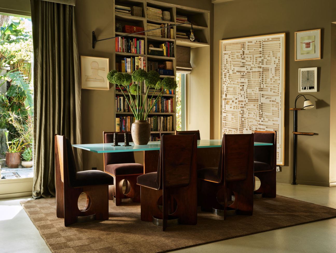 woven-rug-shopping-interior-design