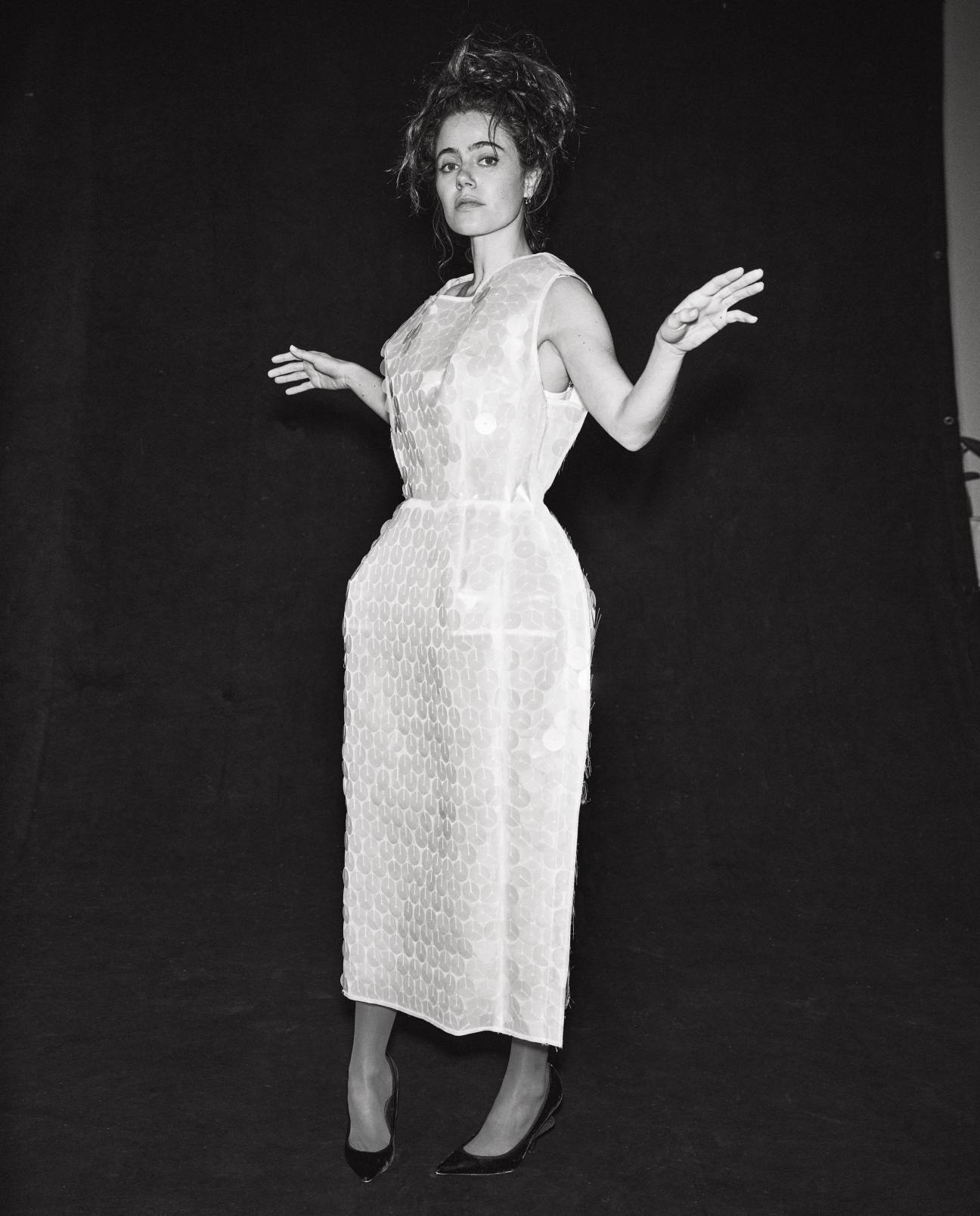 Actress-Molly-Gordon-portrait
