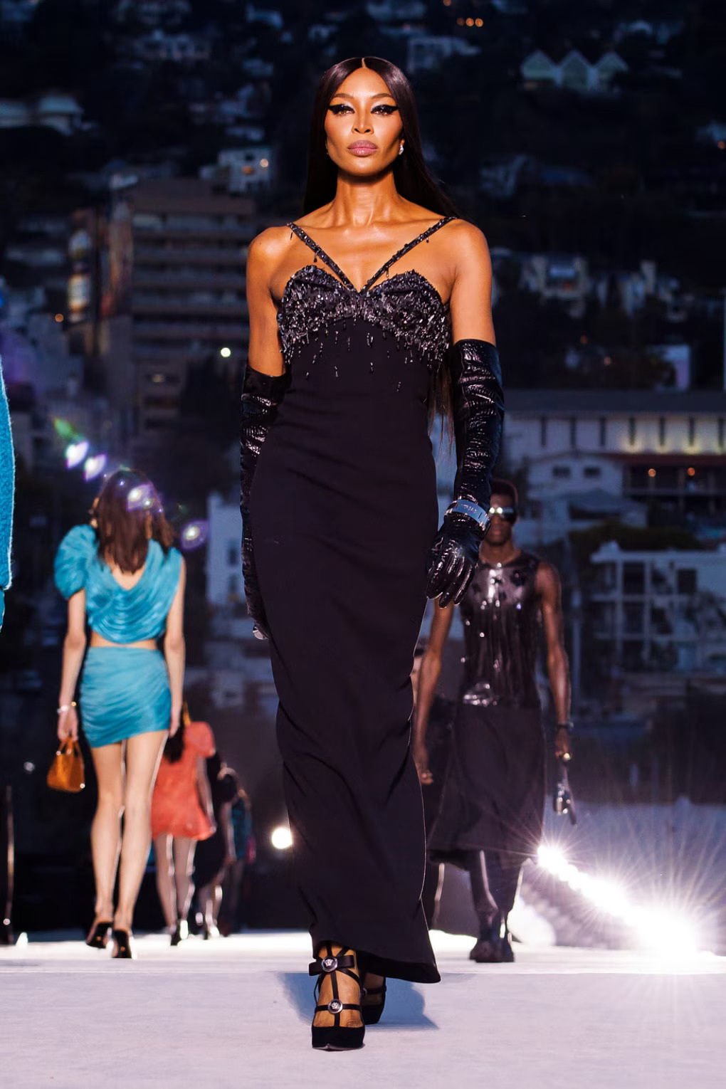 naomi-campbell-versace