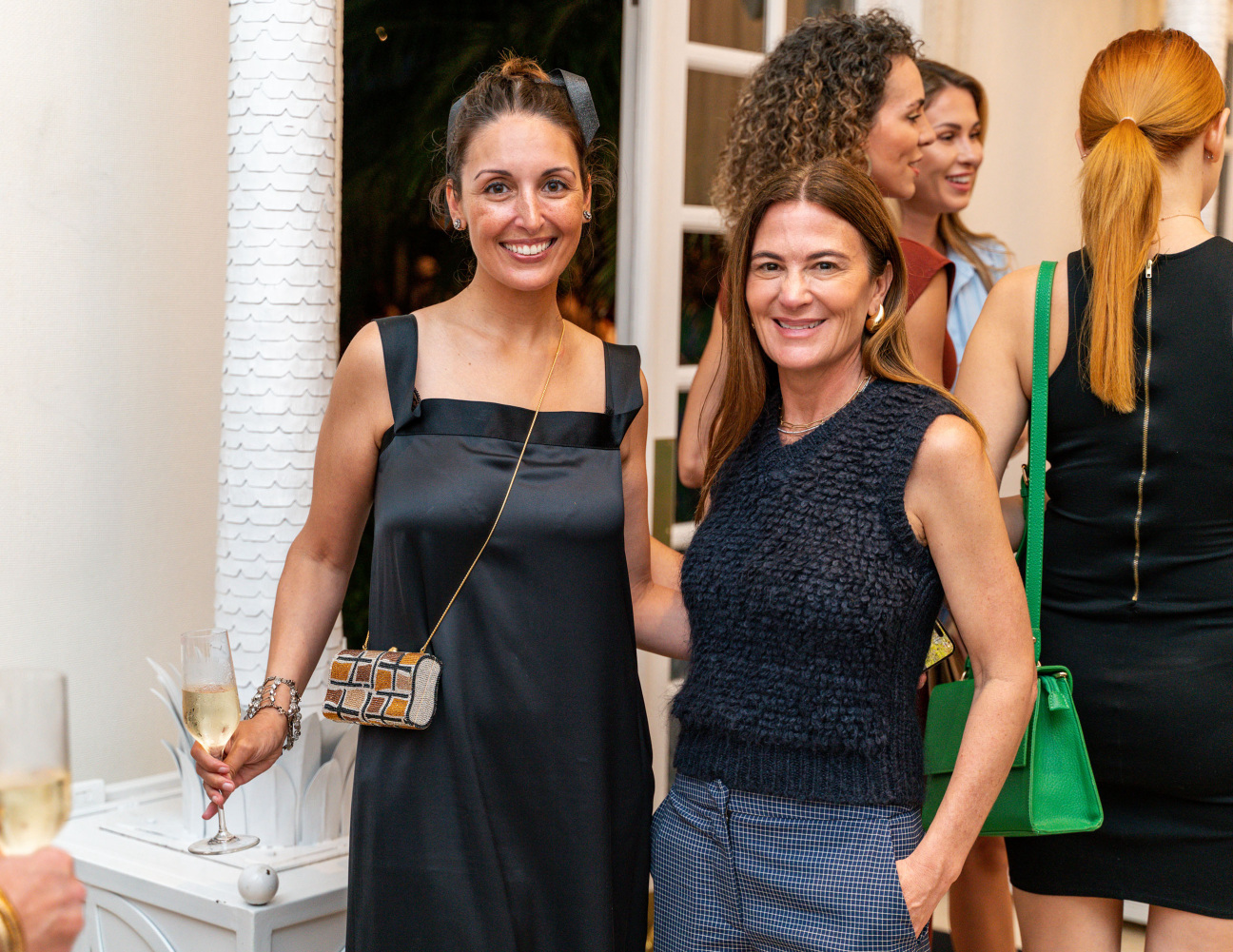 Nilani Trent, Sarah Harrelson