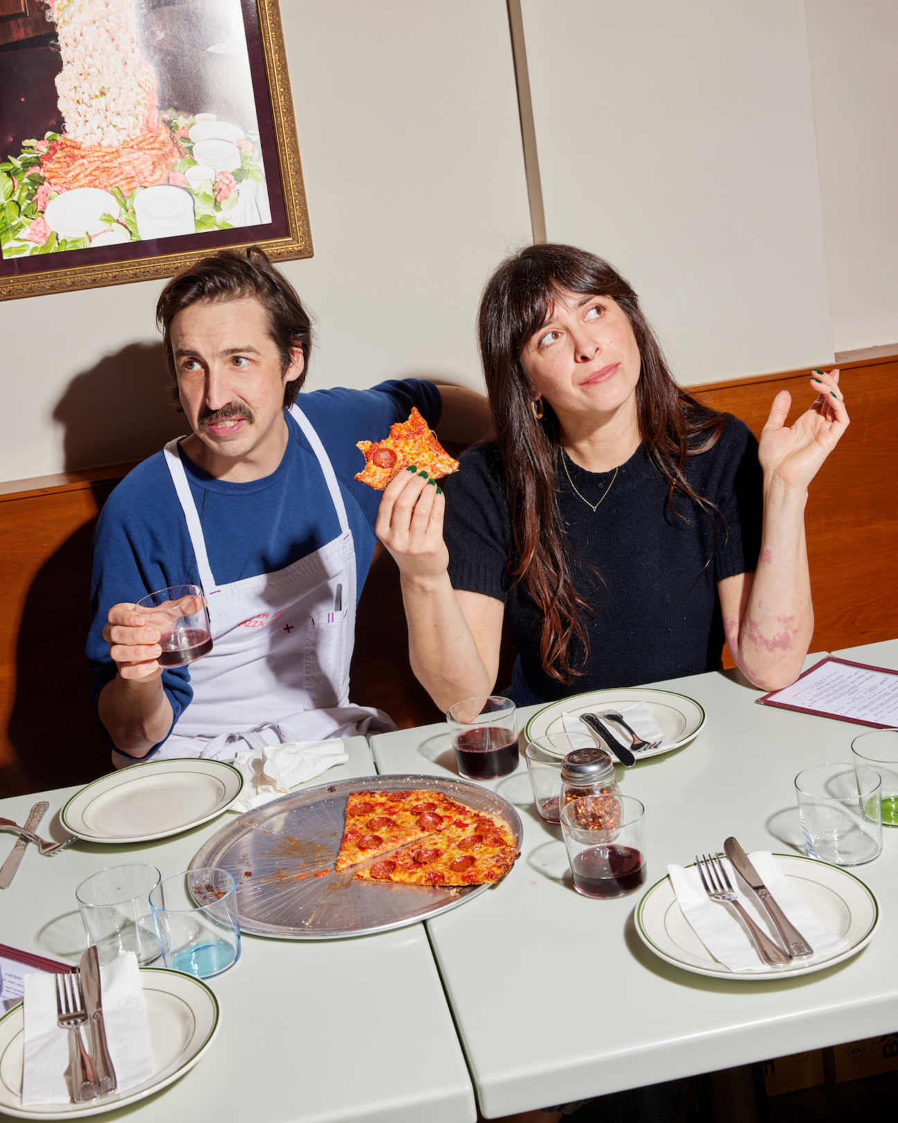 Hannah-Ziskin-Aaron-Lindell-seated-eating