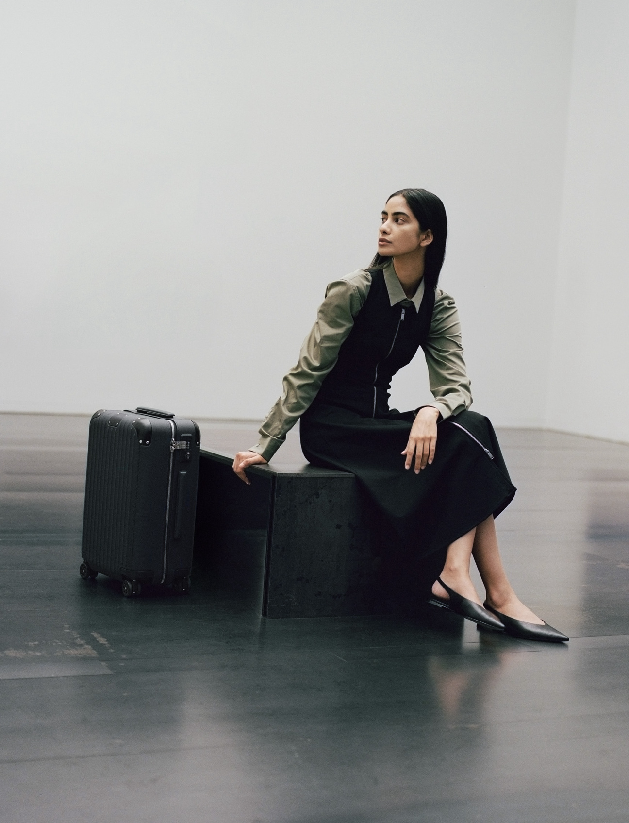 rimowa-holiday-gift