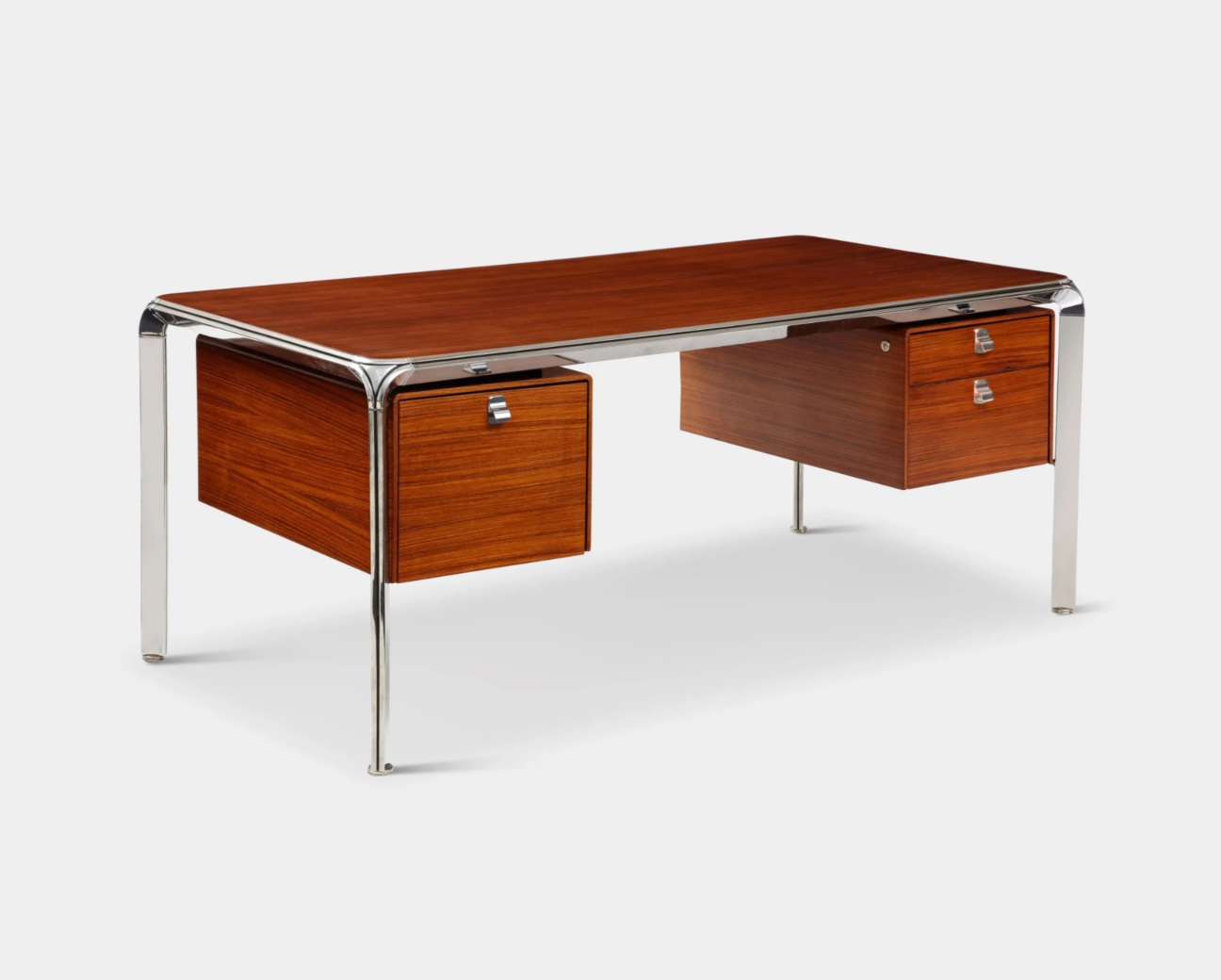 robert-stilin-shop-desk