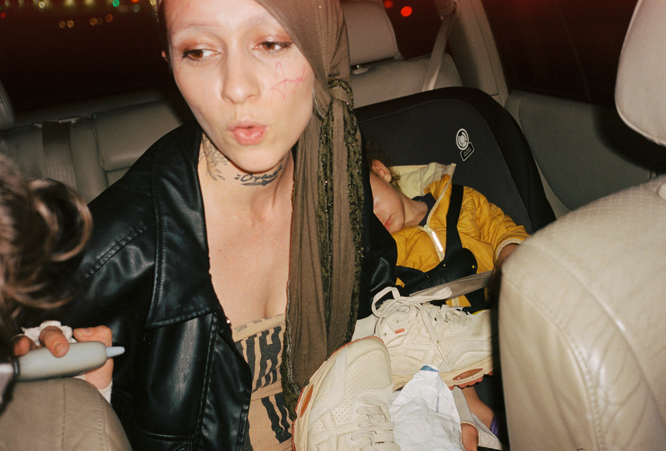 Sierra Kiss-model-twins-fashion-yeezy-Kanye West