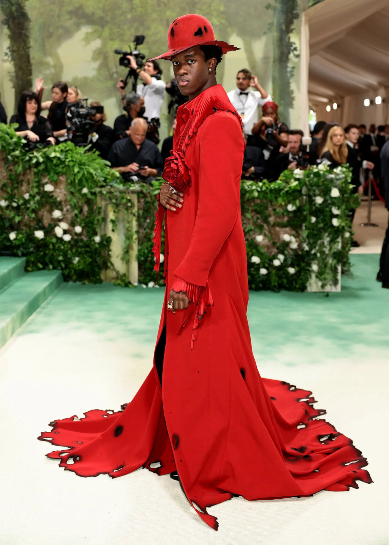 met-gala-outfit