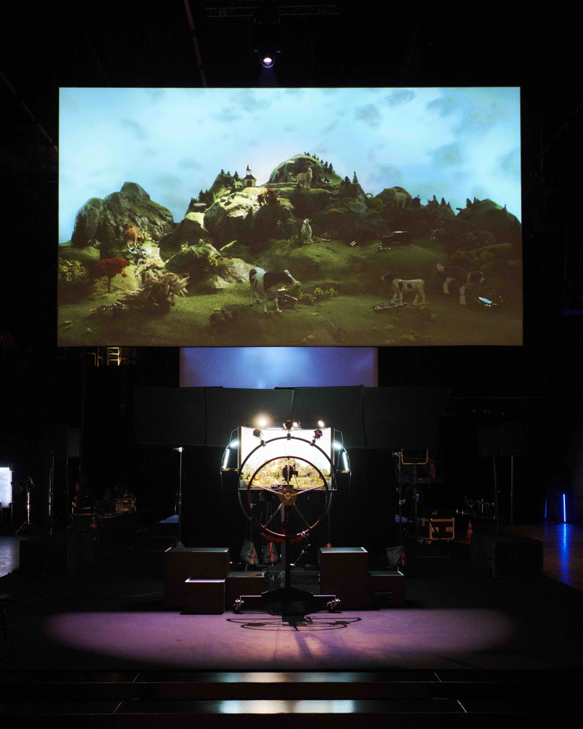 ON THE WINGS OF HERMÈS Barker Hangar Cinematic Performance of Pegasus including Kelly Bags