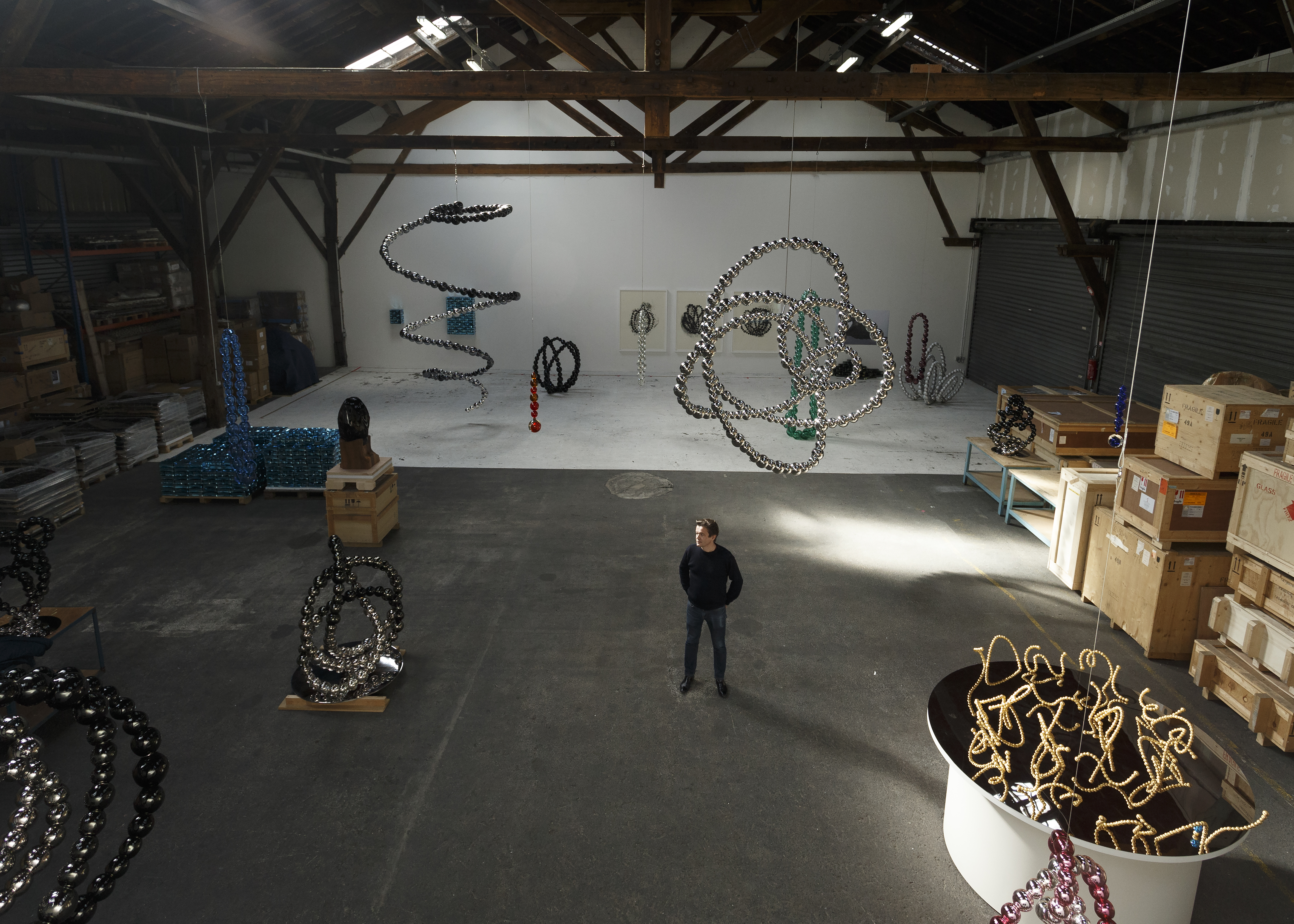 Jean-Michel Othoniel in his studio. 