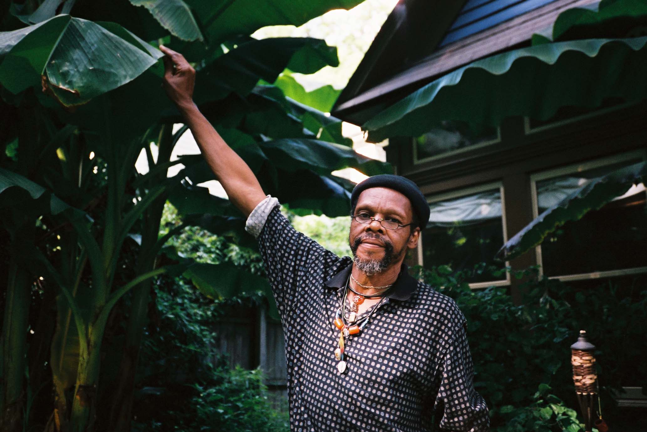 Lonnie Holley.
