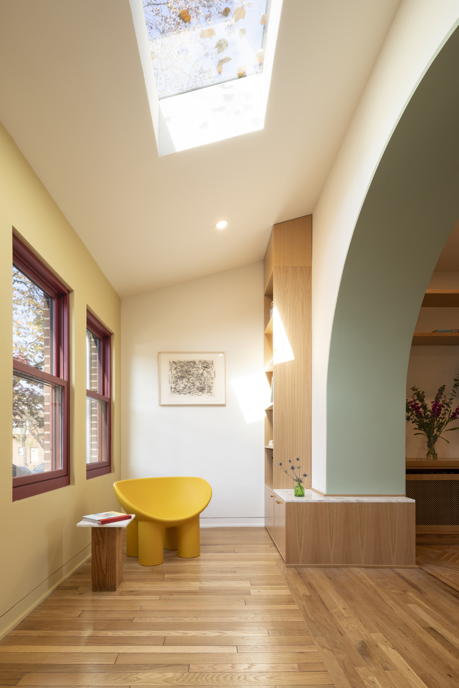 For a Queens townhouse, Office of Things, in collaboration with Matthew Storrie, added structural arches to guide light through the home.